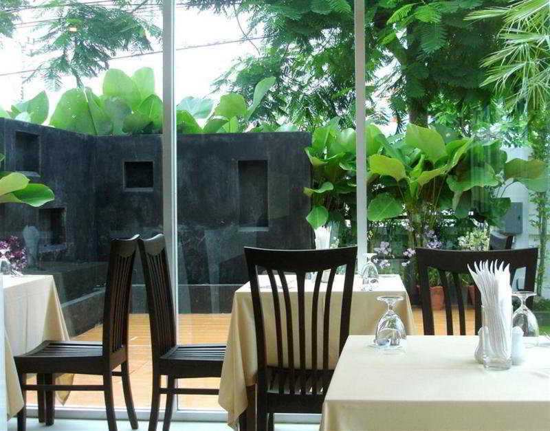 素万那普机场象牙酒店 曼谷 外观 照片